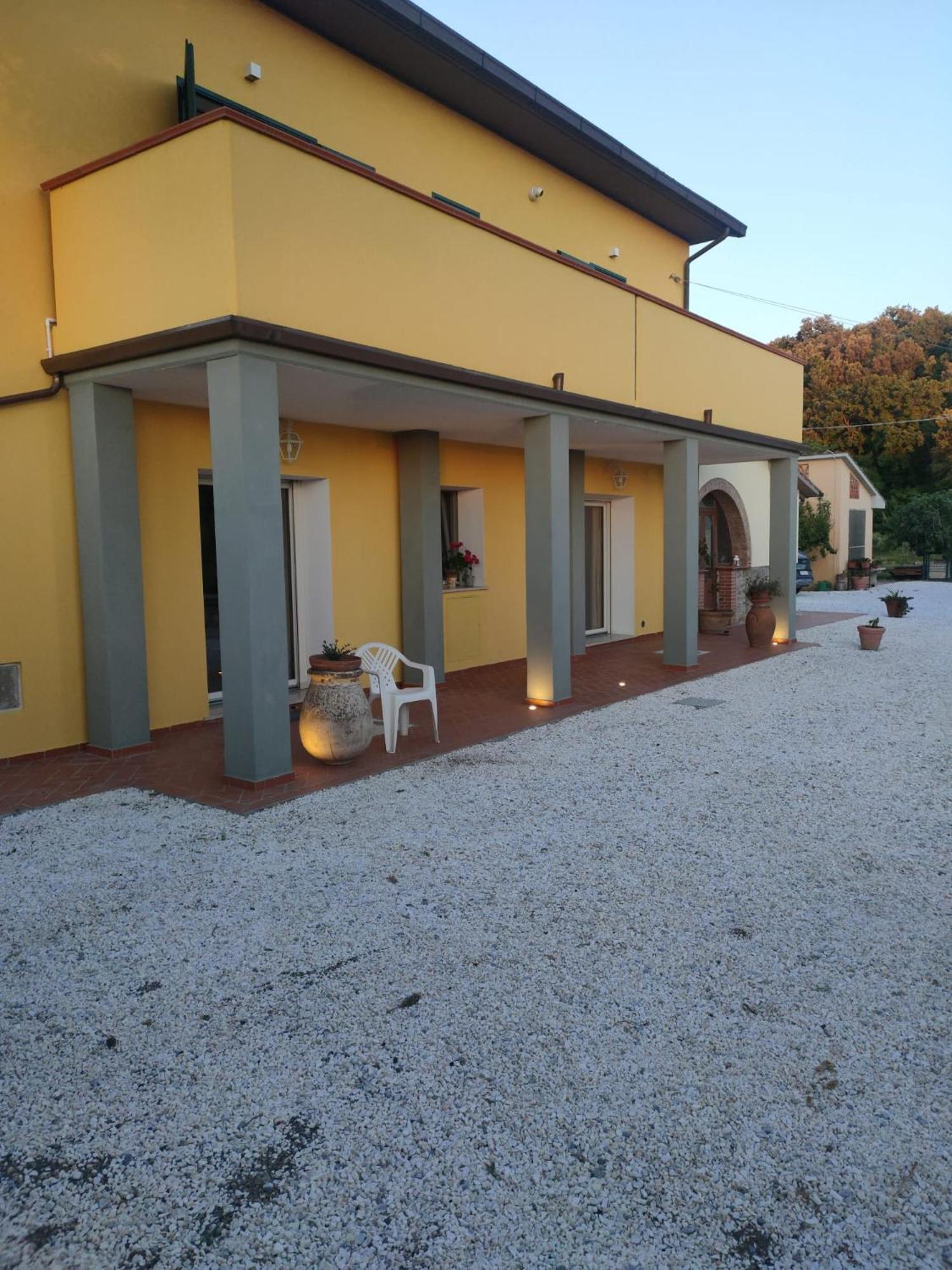 Il Leccio Agriturismo Fiorino 外观 照片