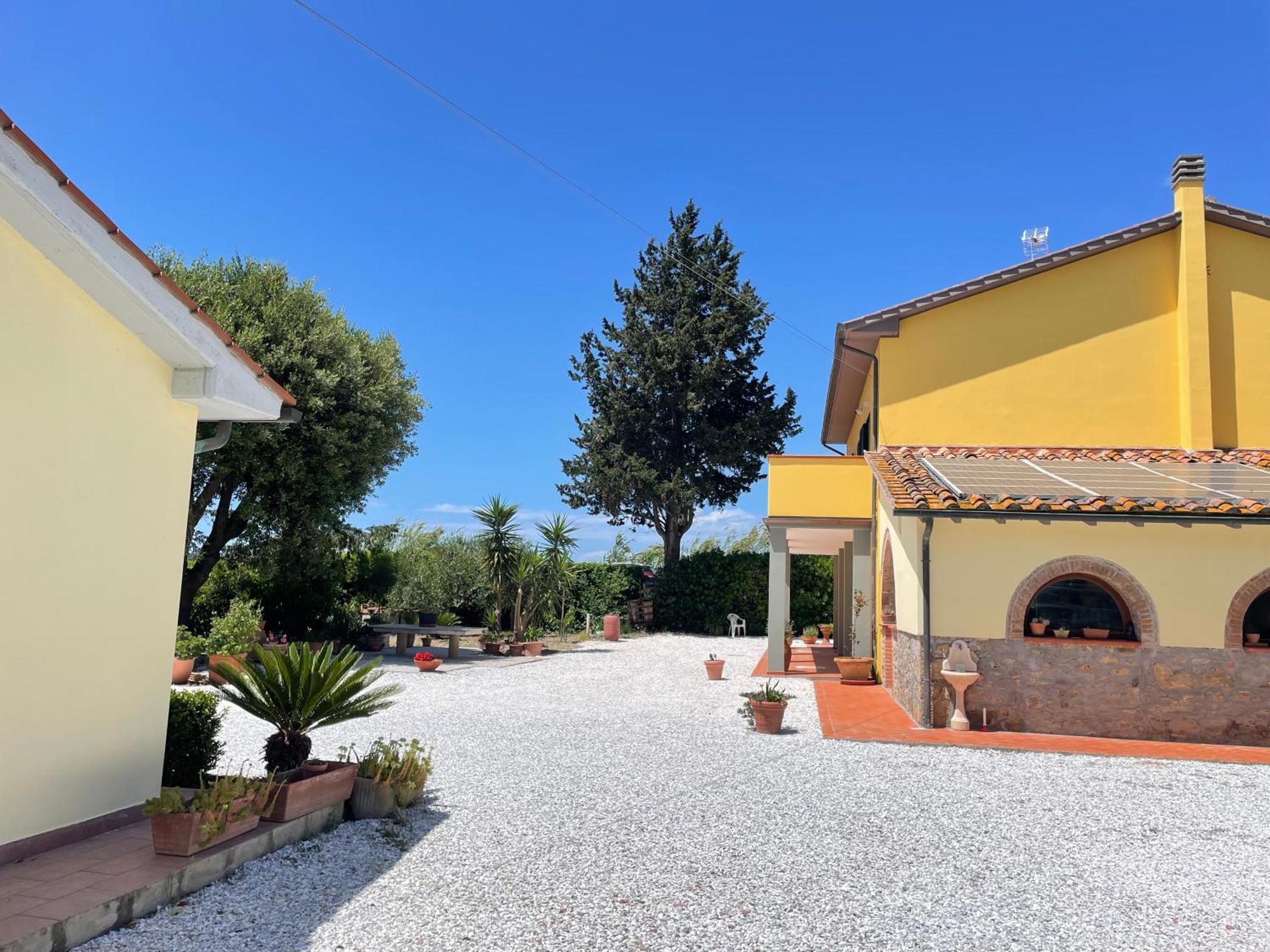 Il Leccio Agriturismo Fiorino 外观 照片